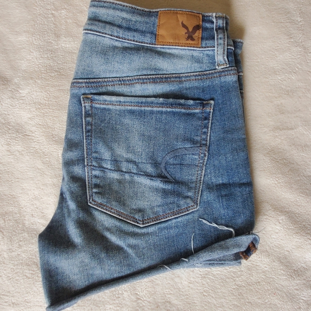 American Eagle short shorts